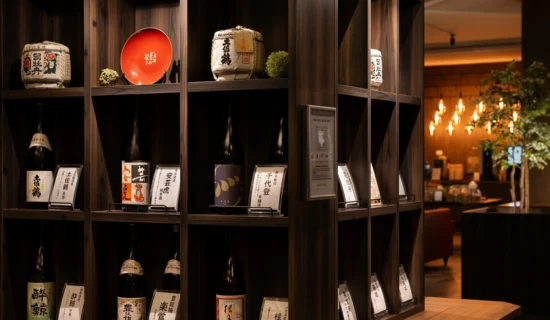 利き酒、日本酒、味比べ、土佐酒