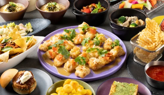 Local menu, buffet style, buffet, summer vacation, family, family travel, all-you-can-eat, buffet, all-inclusive